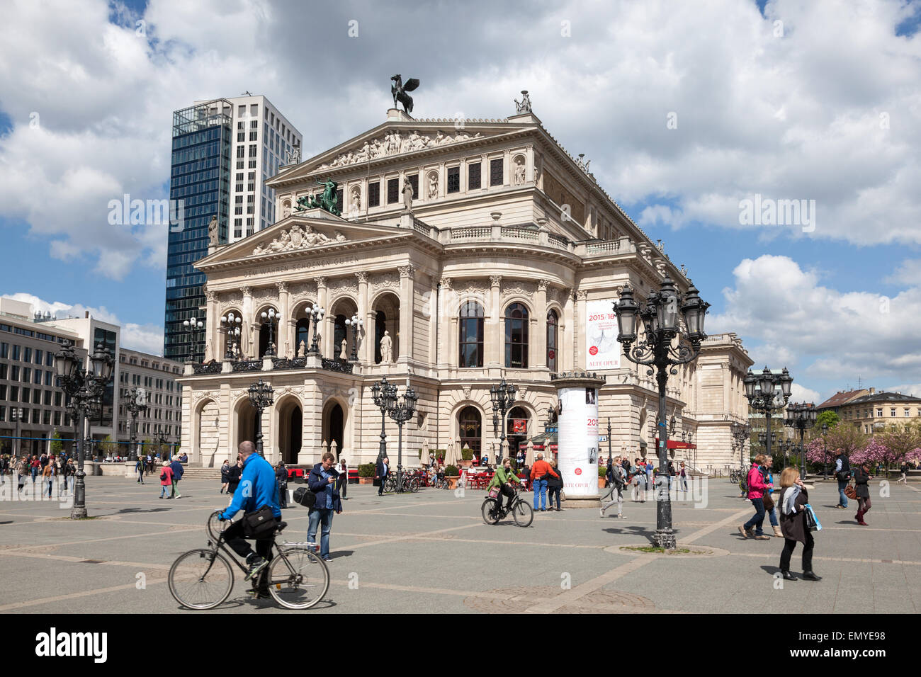 La Alte Oper - una sala da concerto e ex opera house a Frankfurt am Main, Germania Foto Stock