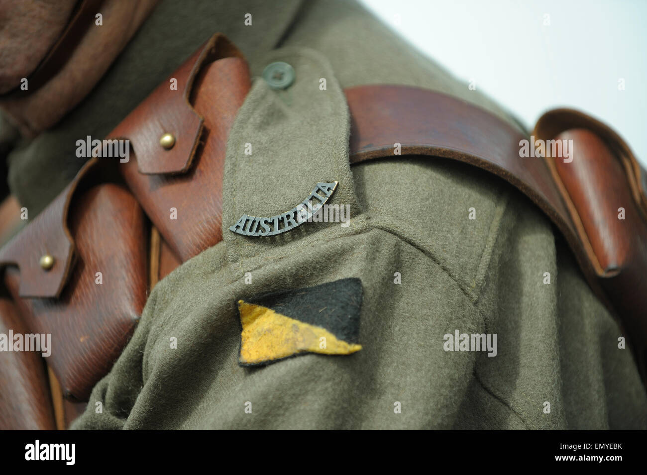 La Prima Guerra Mondiale Esercito Australiano uniforme con decimo Light Horse unità reggimento patch colore (insegna). Foto Stock