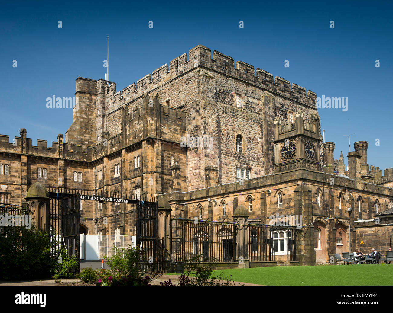 Regno Unito, Inghilterra, Lancashire, Lancaster, parco del castello, Lancaster Castle, tenere dal cortile interno Foto Stock