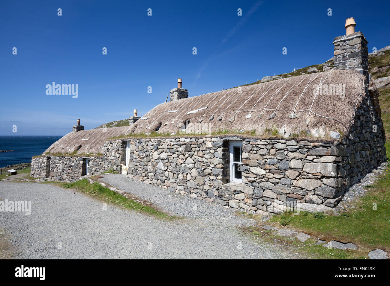 Tradizionale casa di nero sulla isola di Lewis, Ebridi Esterne, Scozia Foto Stock