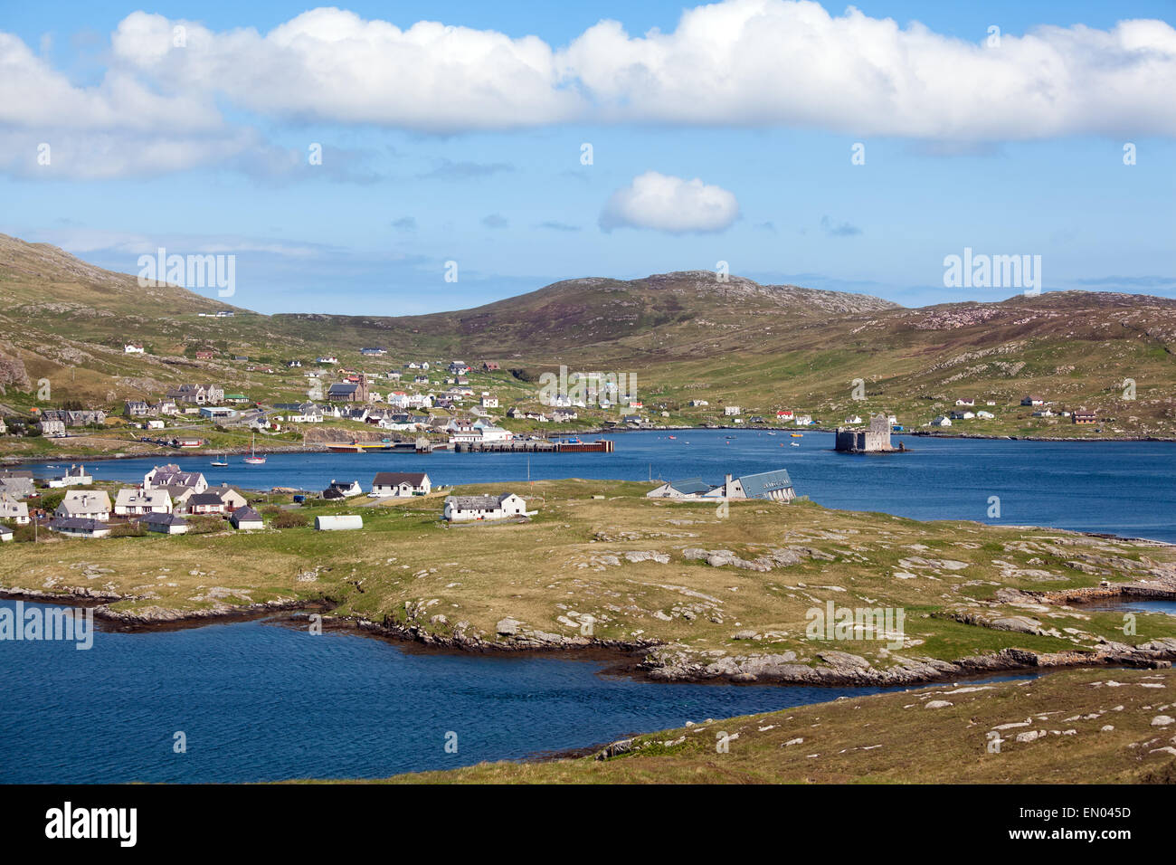 Panorama di Castlebay, Isle of Barra, Ebridi Esterne Foto Stock
