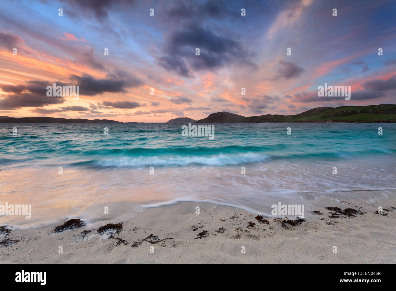 Sunrise over Vatersay beach, Ebridi Esterne Foto Stock