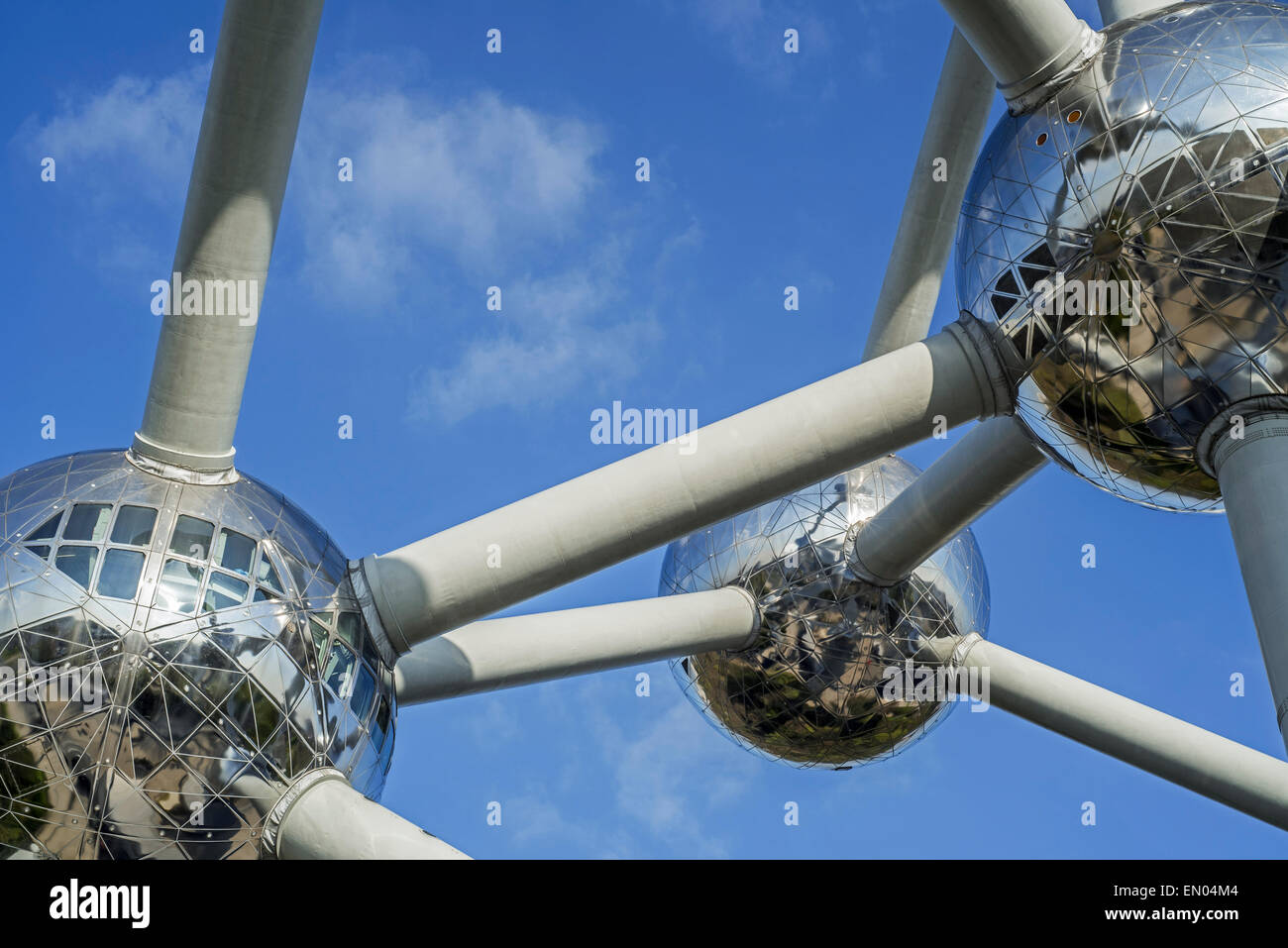 L'Atomium, edificio di Bruxelles originariamente costruito per Expo 58, 1958 Bruxelles Fiera Mondiale in Belgio Foto Stock