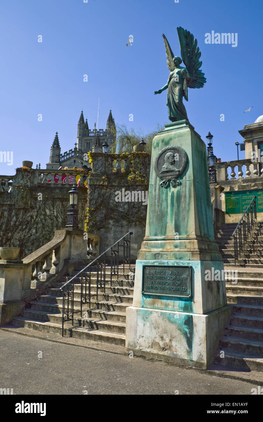 Bath Somerset England Regno Unito Parade Gardens Park Edward VII memorial Foto Stock