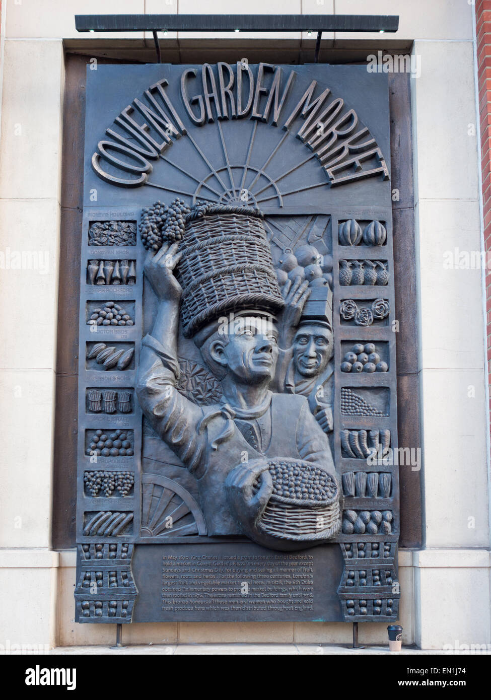 Cartello di bronzo Convent Garden, Londra Foto Stock