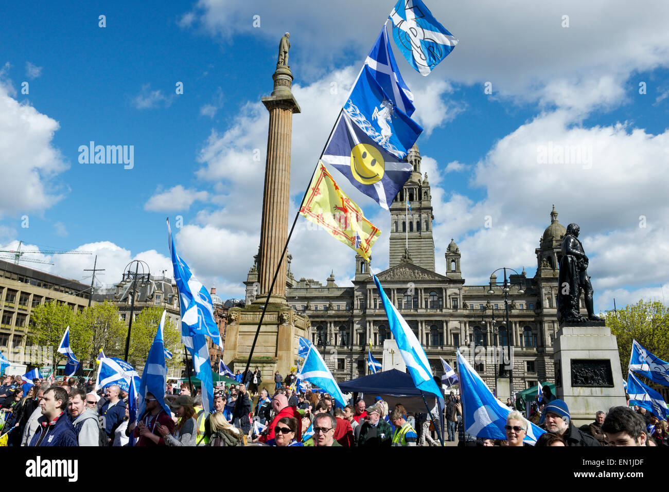 La speranza oltre la paura Rally, George Square, Glasgow. Xxv Aprile, 2015 Foto Stock