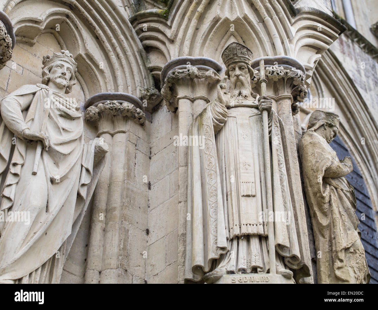 La Cattedrale di Salisbury, la Chiesa cattedrale della Beata Vergine Maria, Cattedrale Anglicana a Salisbury, Inghilterra Foto Stock
