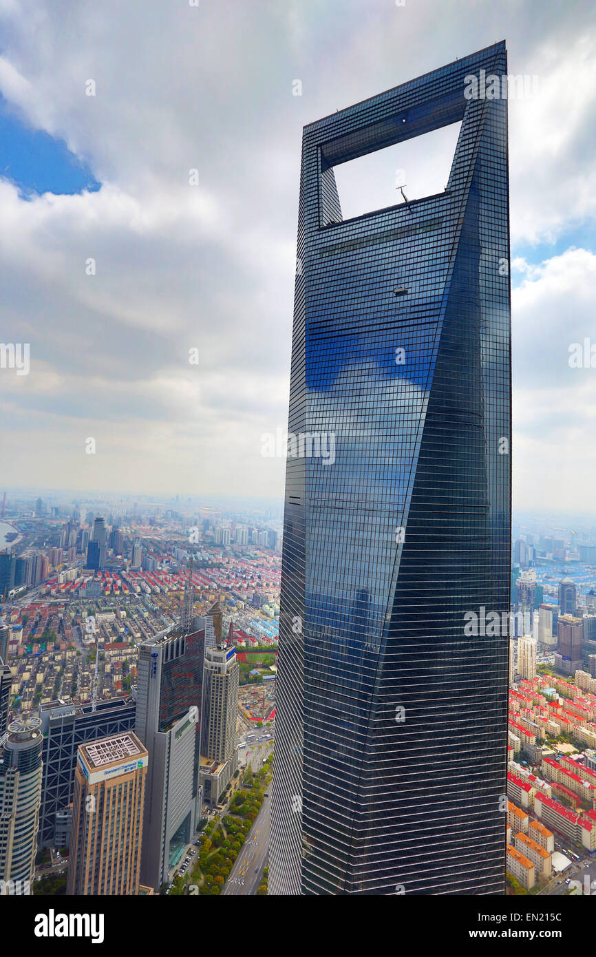 Il World Financial Center di Shanghai grattacielo in costruzione Luijiazui, Pudong, Shanghai, Cina Foto Stock