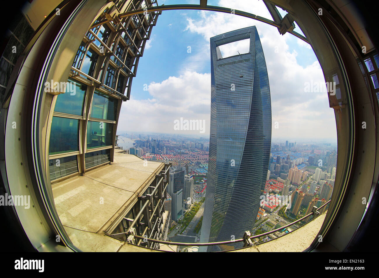 Il World Financial Center di Shanghai grattacielo in costruzione Luijiazui, Pudong, Shanghai, Cina Foto Stock