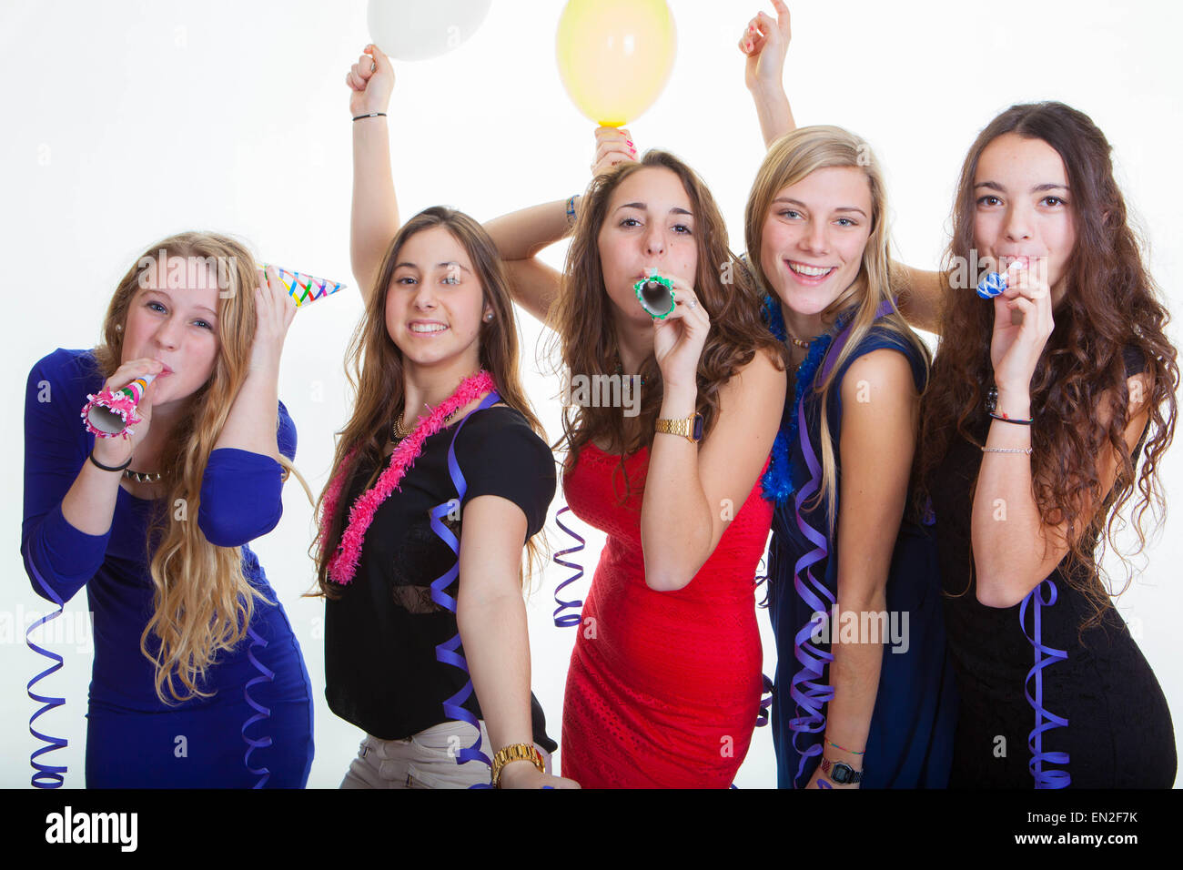Girls night out partying celebrazione di compleanno Foto Stock