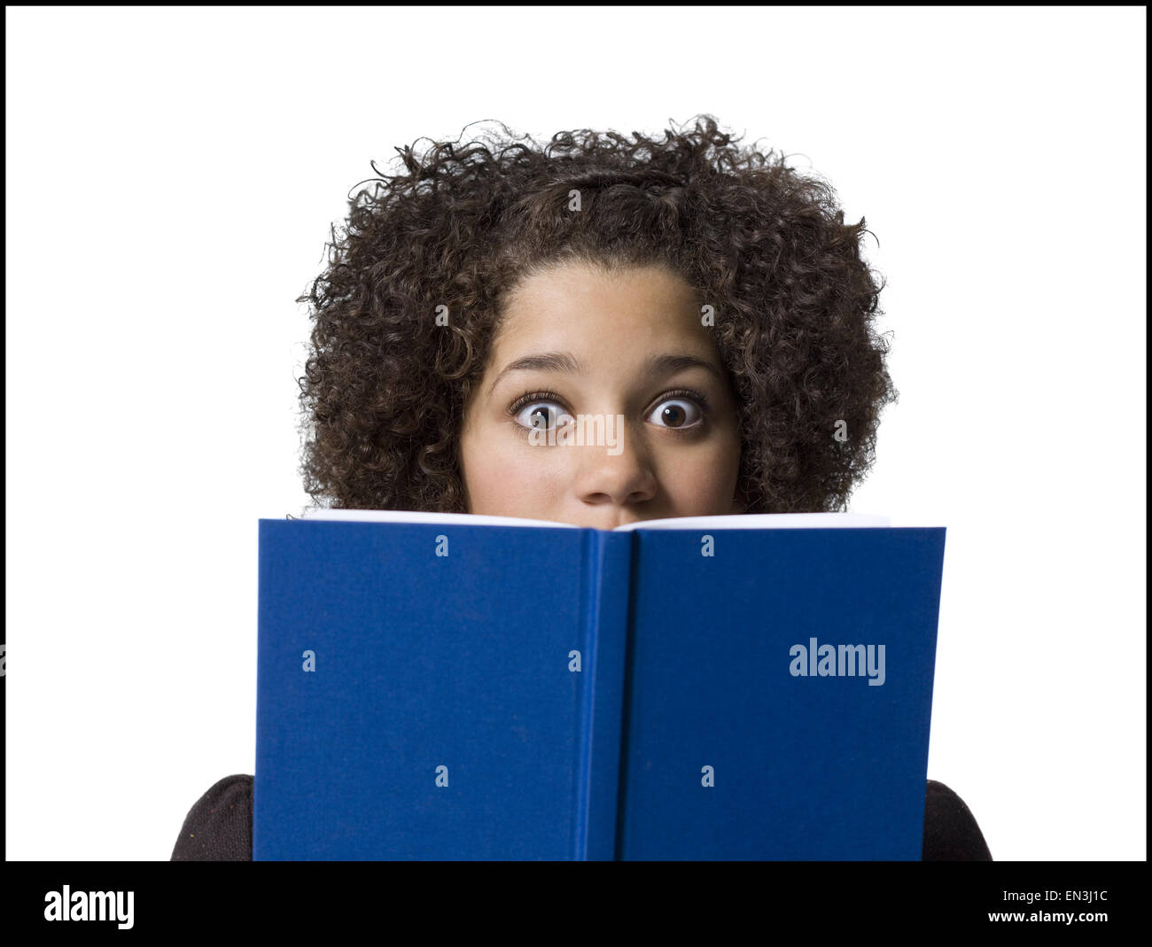 Ragazza con libro rilegato Foto Stock