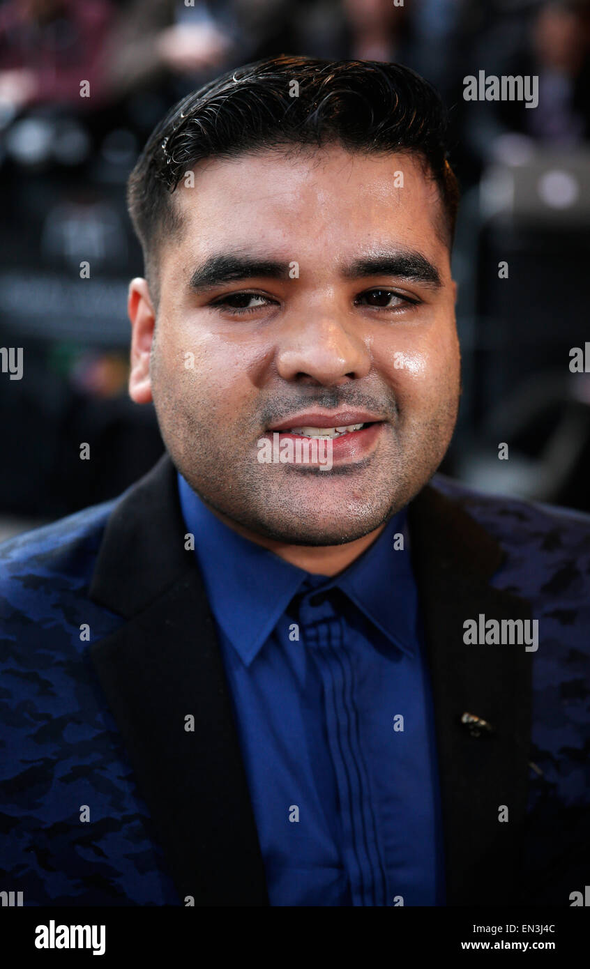 Shahid Khan, noto con il suo nome di fase Naughty Boy, arriva per una cerimonia di premiazione a Londra Aprile 2015 Foto Stock