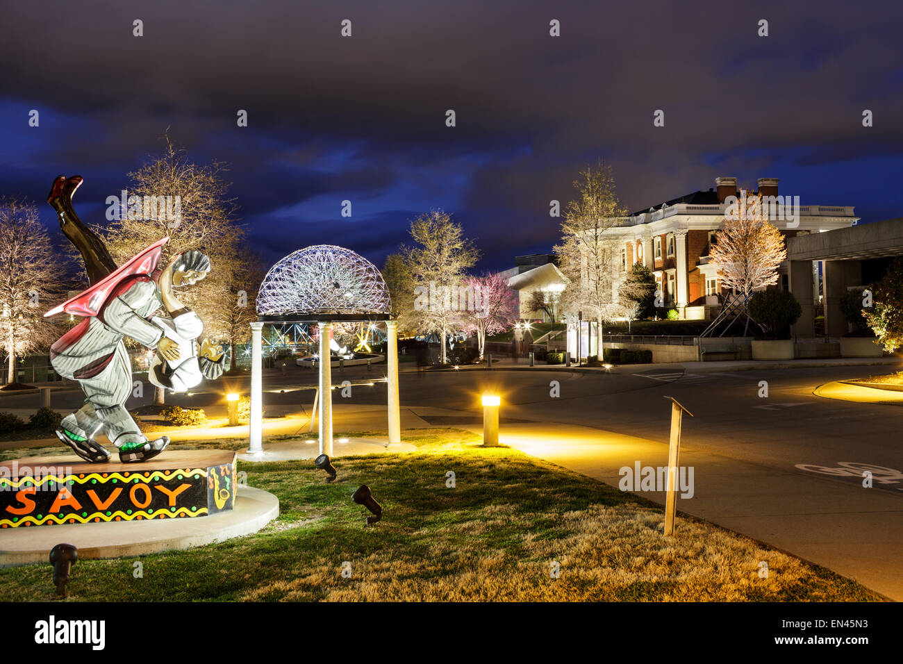 Hunter Museum of American Art, con Rosso stallieri scultura, Chattanooga, Tennessee, Stati Uniti d'America Foto Stock