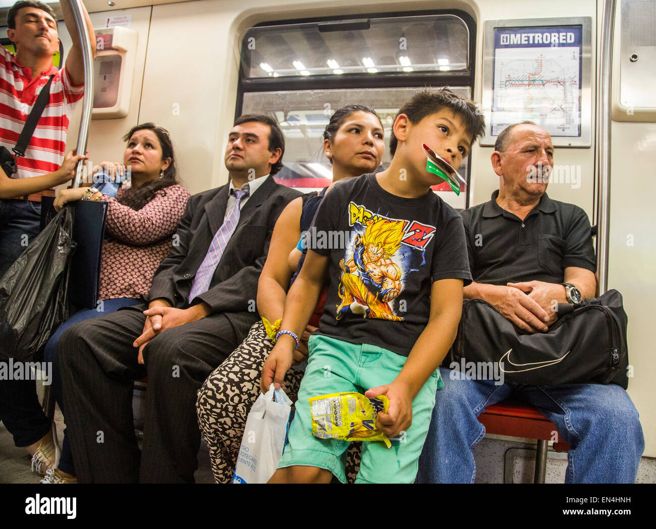 Passeggeri della metropolitana di Santiago del Cile Foto Stock