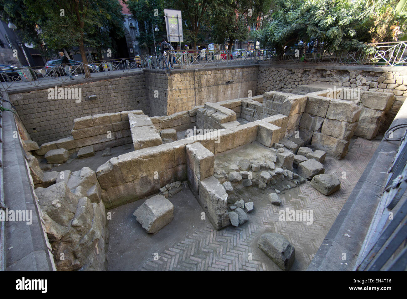 Romano antico sito di scavo a Napoli, Italia Foto Stock