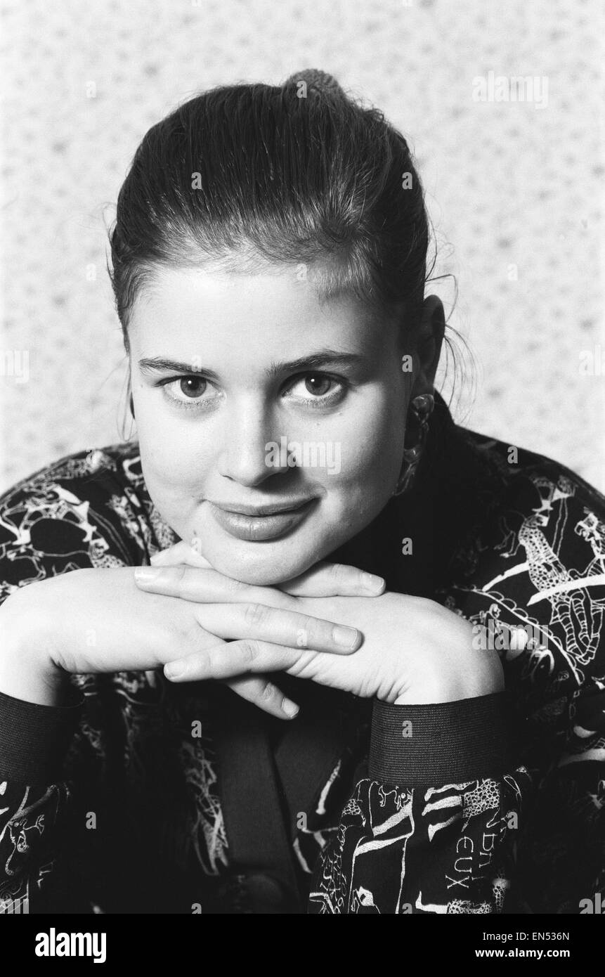 Sophie Aldred visto qui come Asso uno di Dr Who's assistant. Il 19 novembre 1987 Foto Stock