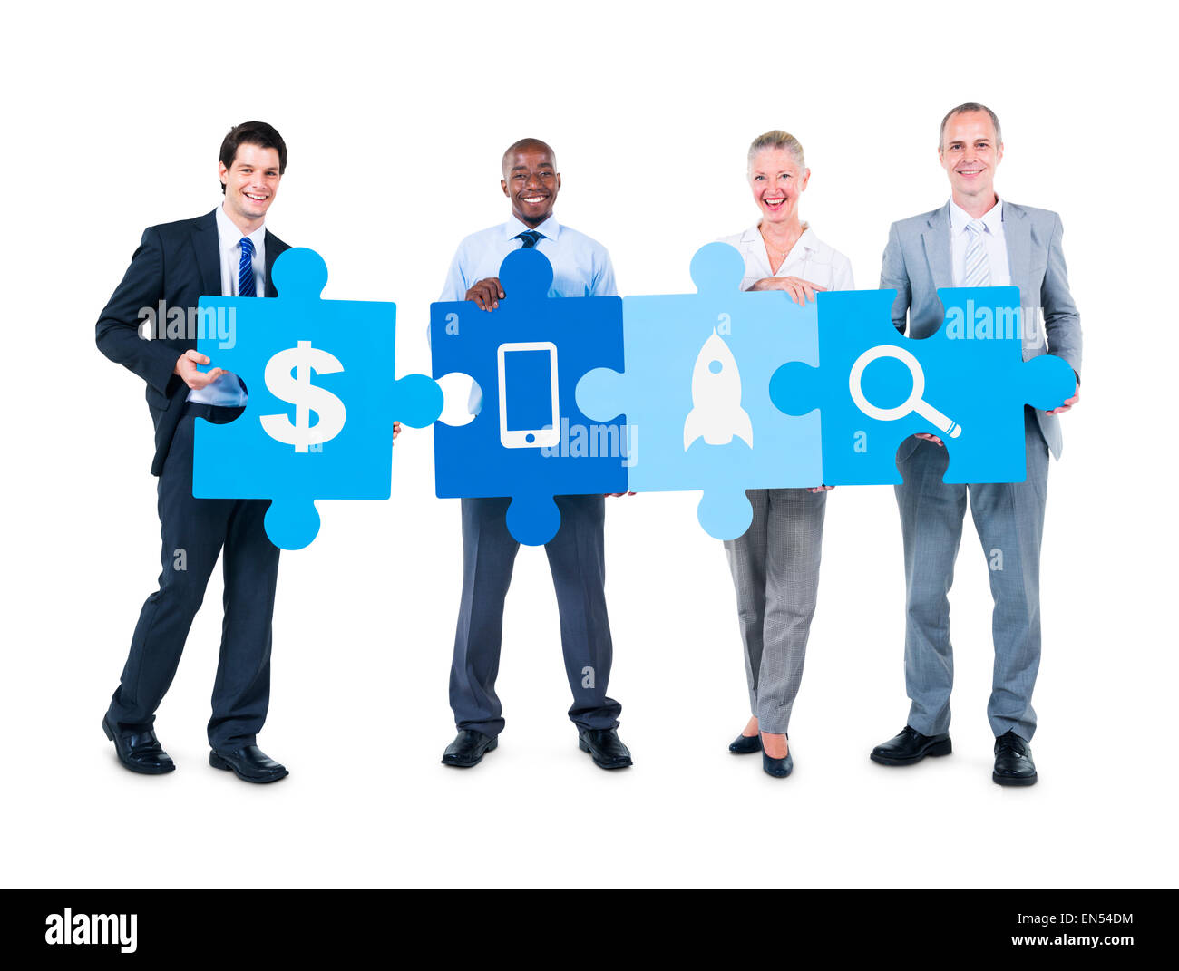 Un gruppo di persone di affari tenendo i pezzi del puzzle di diverse icone Foto Stock