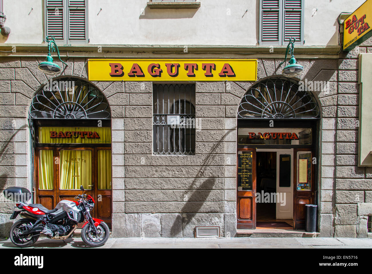 La storica trattoria Bagutta ristorante, Milano, lombardia, italia. Dal 1927 è sede del primo Italiano premio letterario. Foto Stock