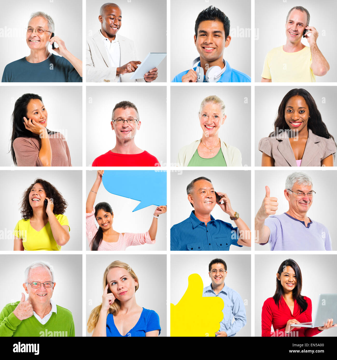 Gruppo di persone sorridenti e dando Thumbs up. Foto Stock