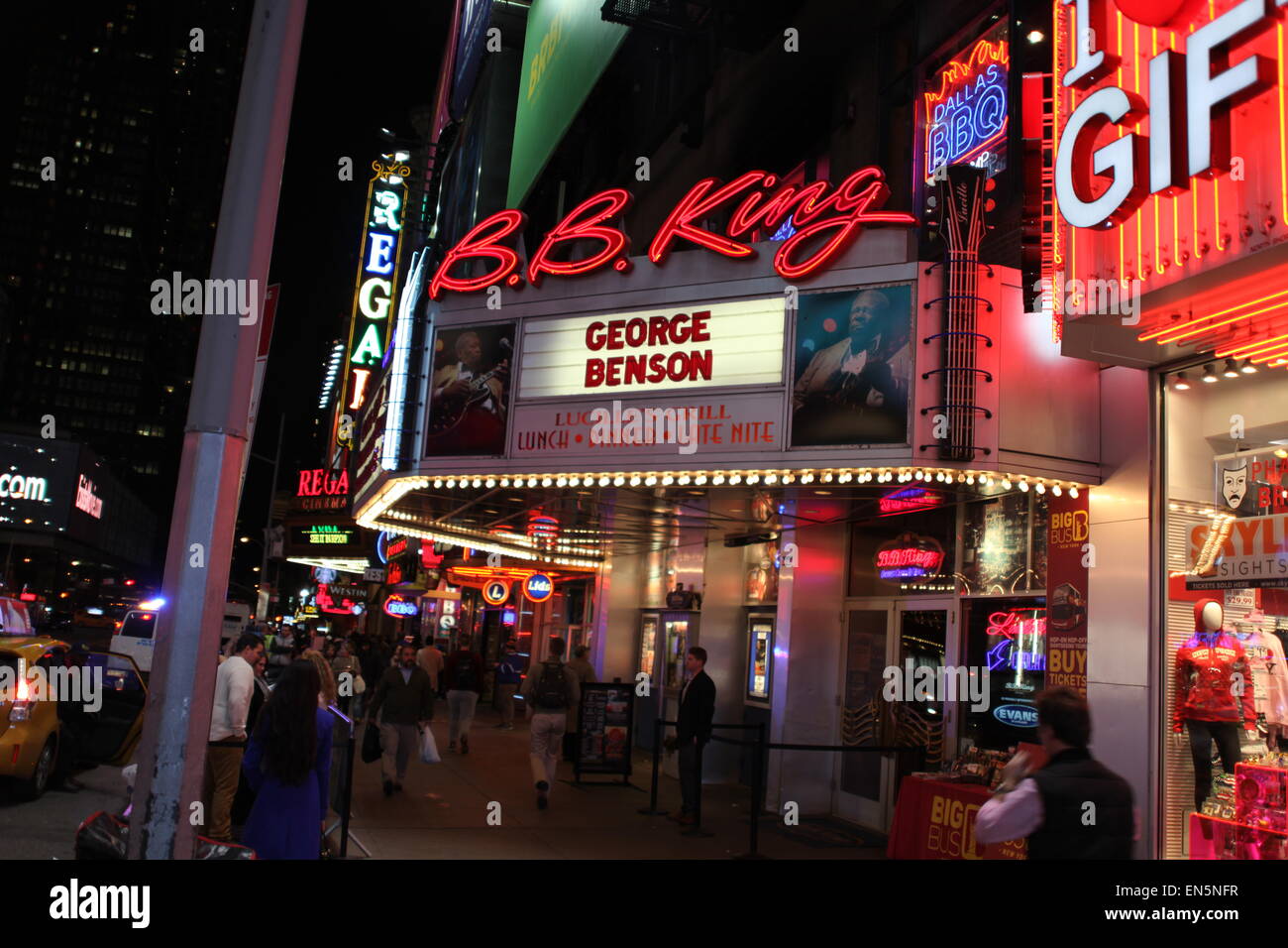 La leggenda del jazz George Benson esegue a B.B. King Blues Club & Grill offre: atmosfera dove: la città di New York, New York, Stati Uniti quando: 24 Ott 2014 Foto Stock