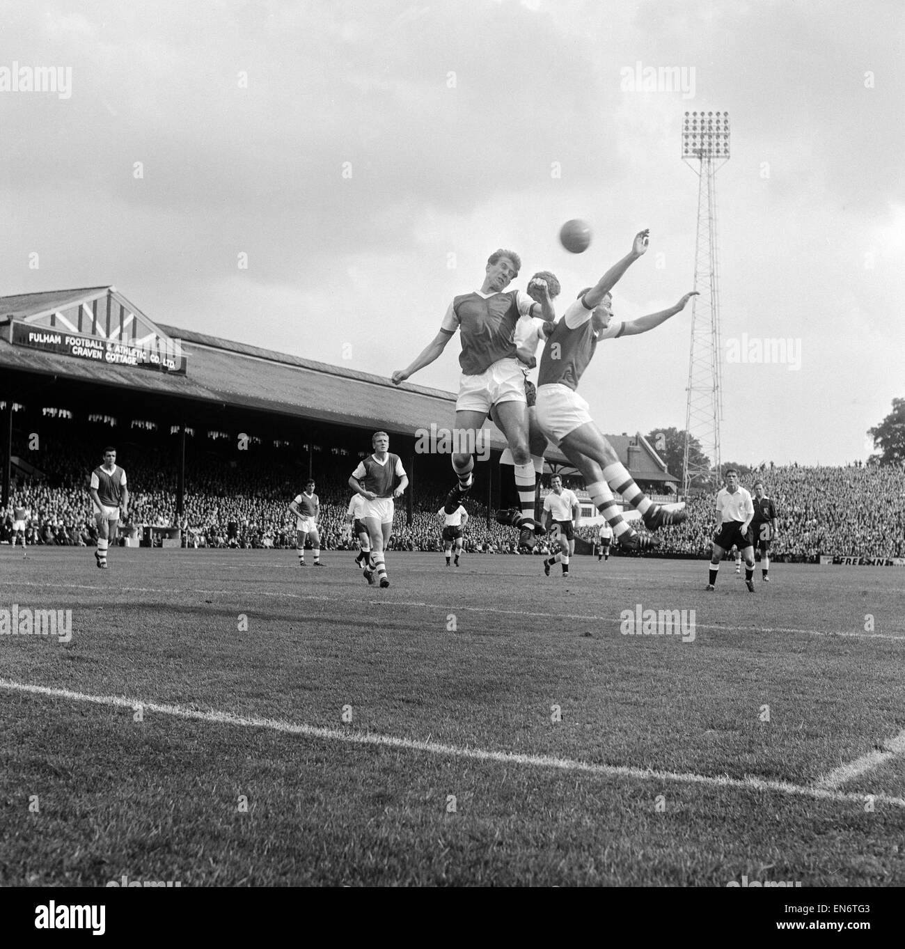 Una divisione. Fulham 1 v. Arsenal 3. 15 Settembre 1962 Foto Stock