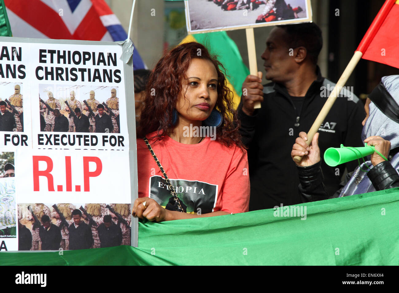 Etiopi marzo attraverso il centro di Londra che invita il Regno Unito a prendere misure a seguito dell'assassinio dei loro connazionali in Libia Foto Stock