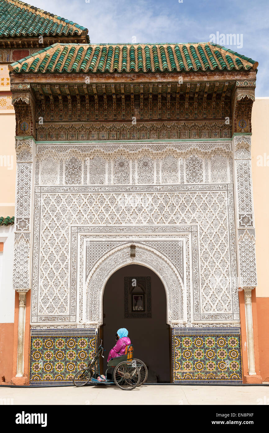 Il cortile e la Moschea al Bel Abbes Sidi Zaouia in Marrakech. Il Marocco. Il Nord Africa. Africa Foto Stock