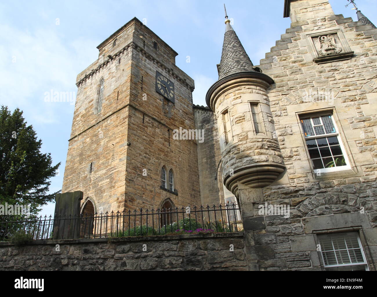 Vecchia chiesa parrocchiale kirkcaldy fife scozia aprile 2015 Foto Stock