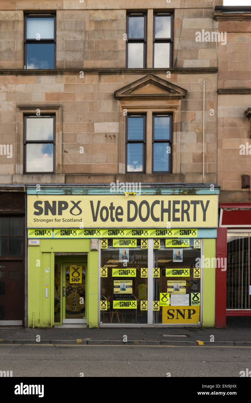 Elezioni generali britanniche - I SNP supporto mozzo Martin Docherty come candidato per la West Dunbartonshire circoscrizione Foto Stock