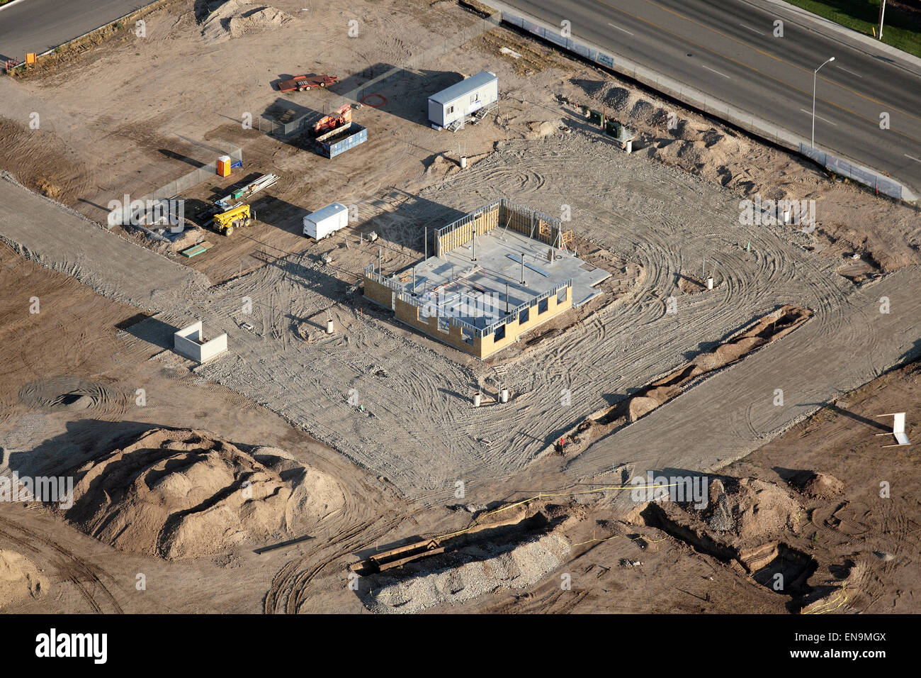 Un'immagine aerea di un commercial real estate development in costruzione Foto Stock