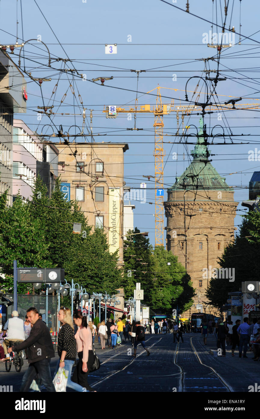 La via principale dello shopping Planken, Mannheim, Baden-Württemberg, Germania Foto Stock