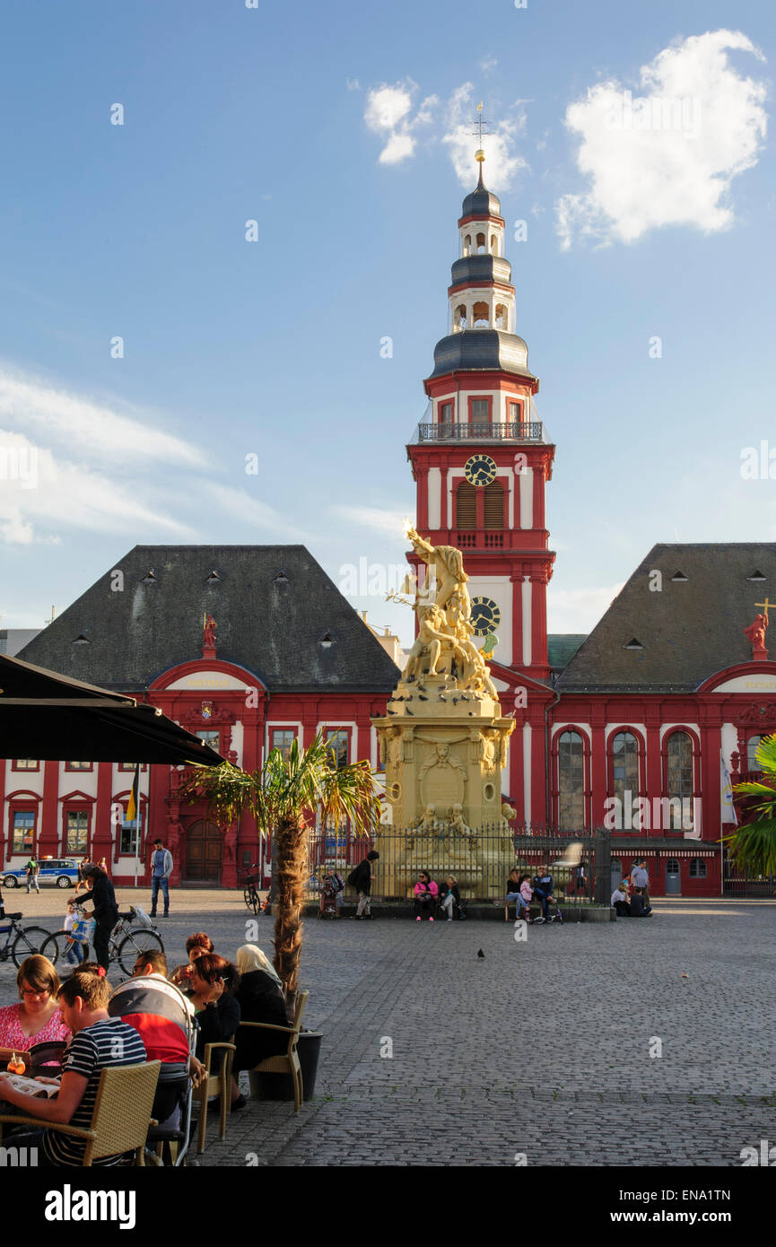 San Sebastian chiesa e vecchio Guild Hall, la piazza del mercato, Mannheim, Baden-Württemberg, Germania Foto Stock