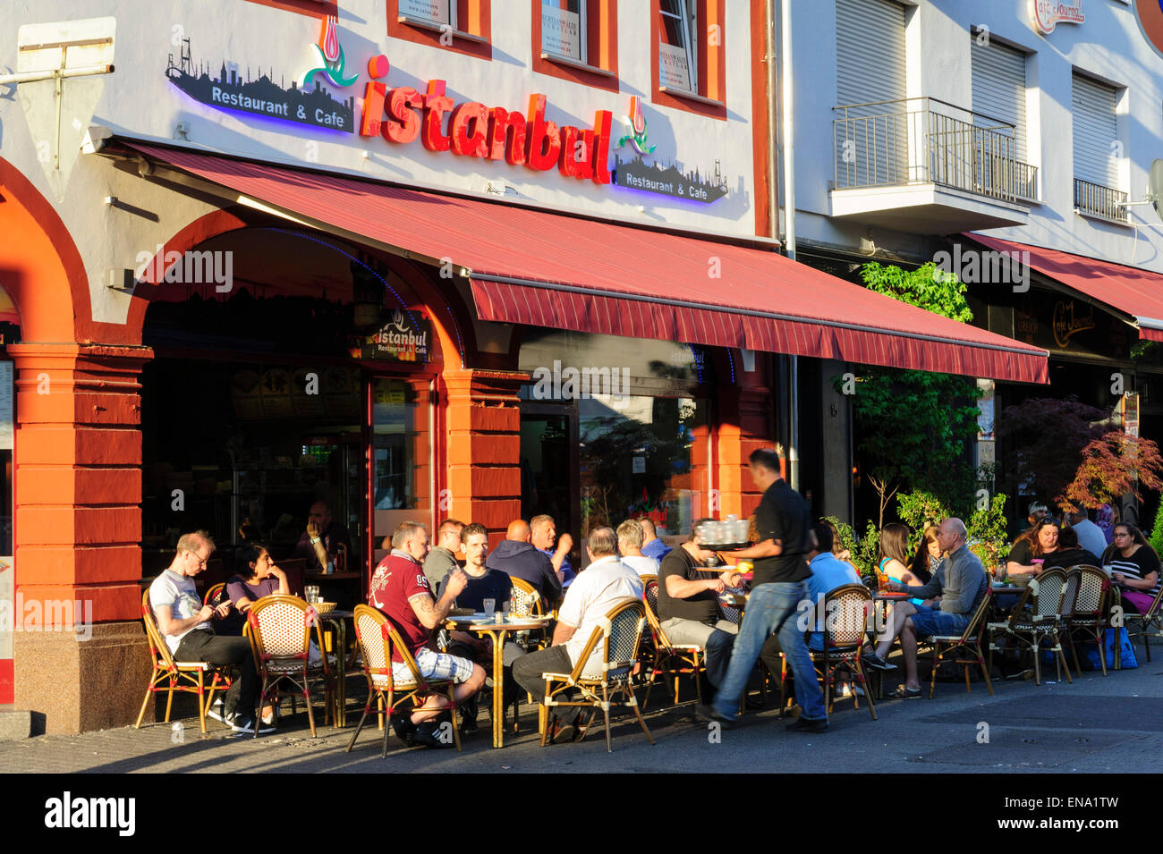 Il ristorante turco su Maktplatz a Mannheim, Baden-Württemberg, Germania Foto Stock