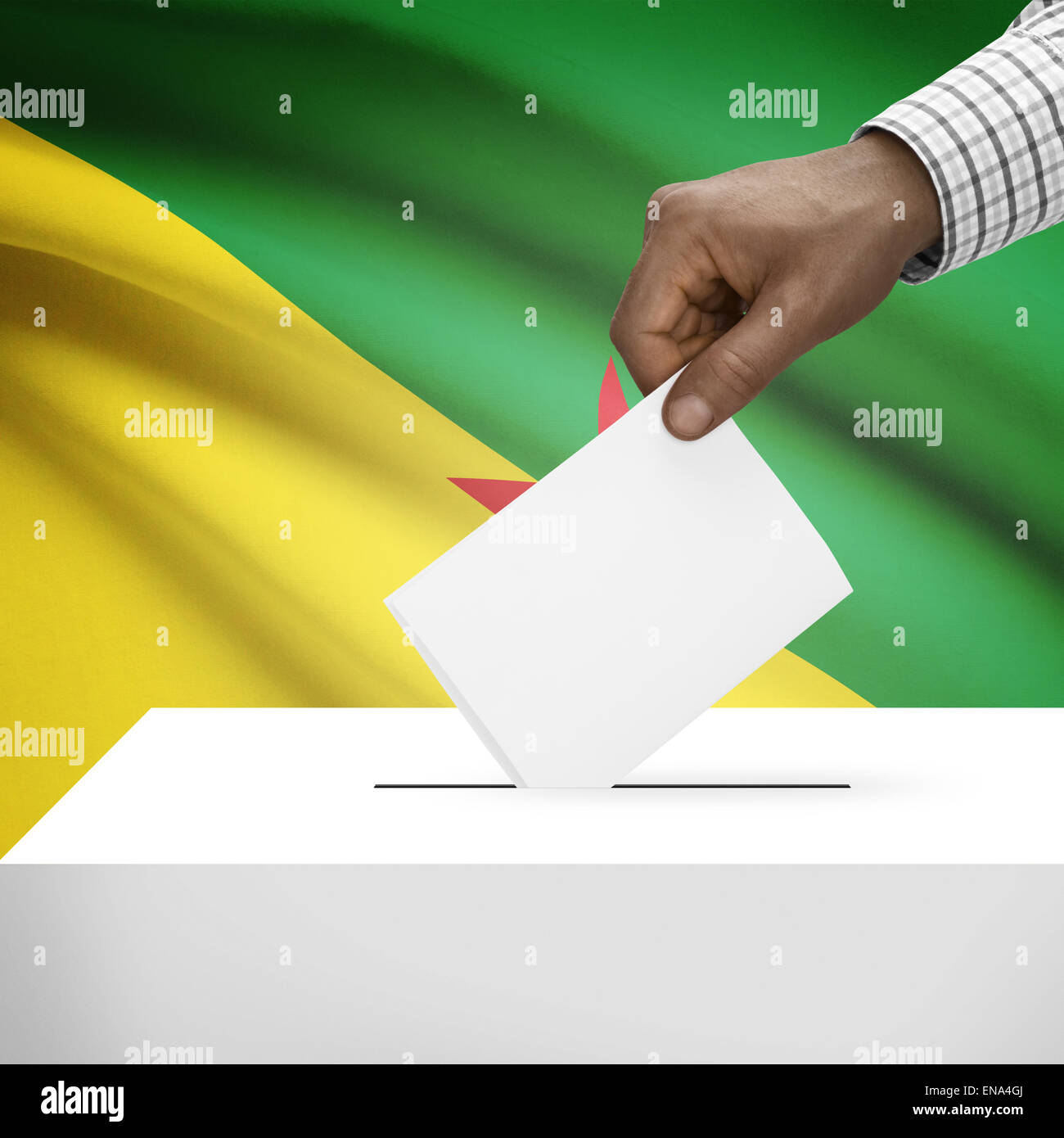 Urne con bandiera su sfondo - Guyana francese Foto Stock