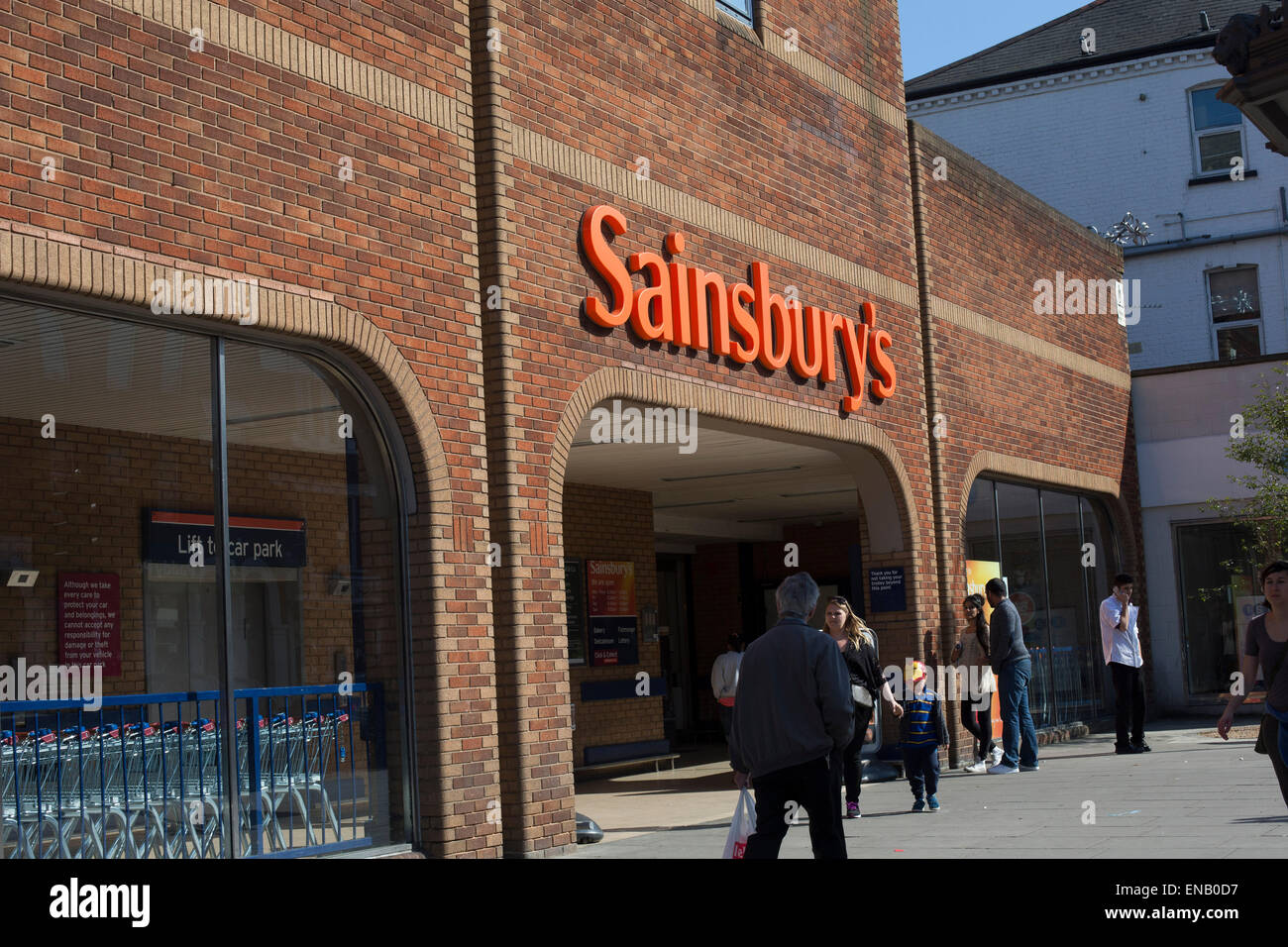 Sainsbury's supermercato Sainsbury segno di ingresso Foto Stock