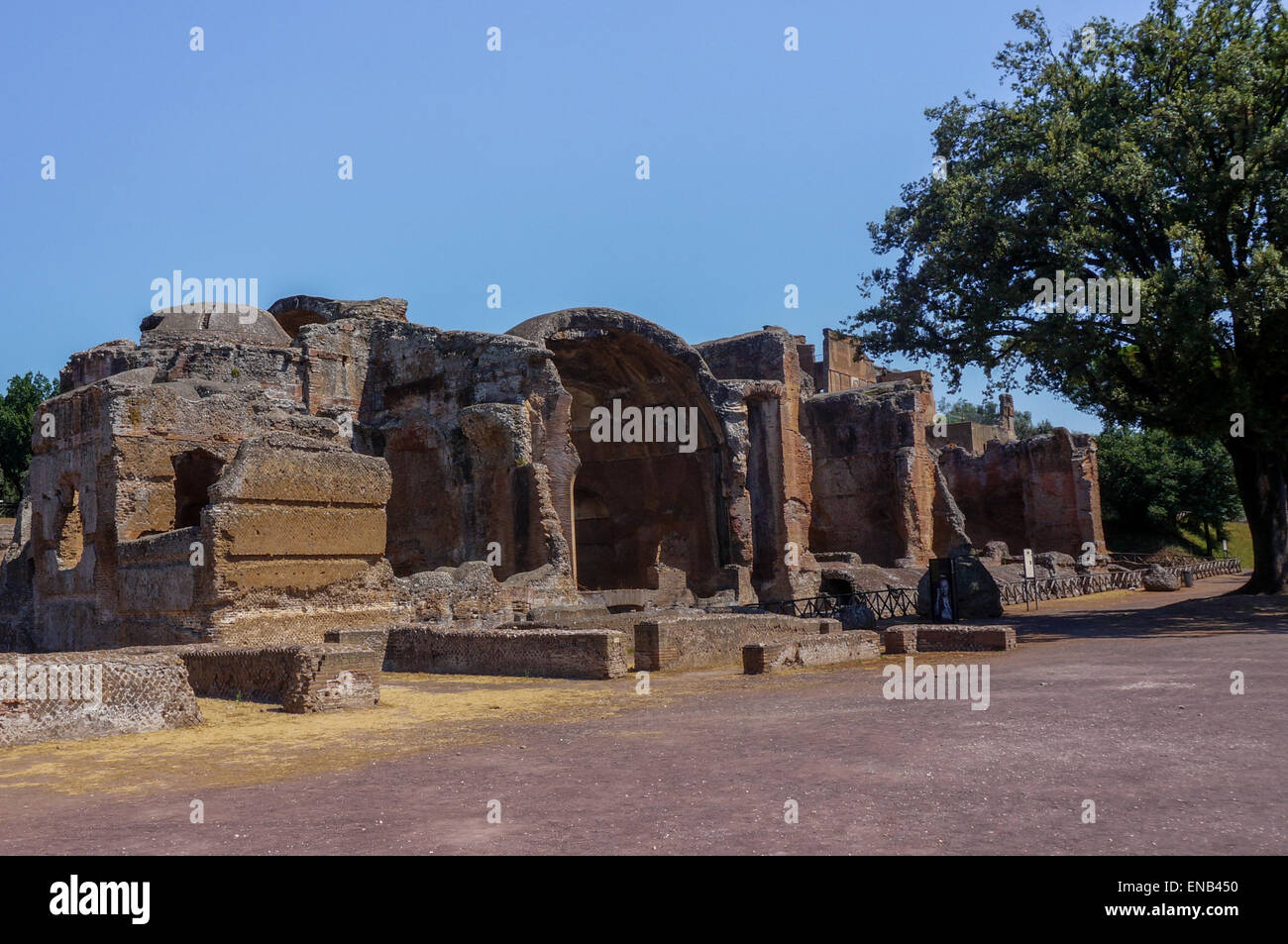 Le rovine delle terme di Villa Adriana (Villa Adriana), Tivoli, costruito durante il II secolo D.C. Foto Stock