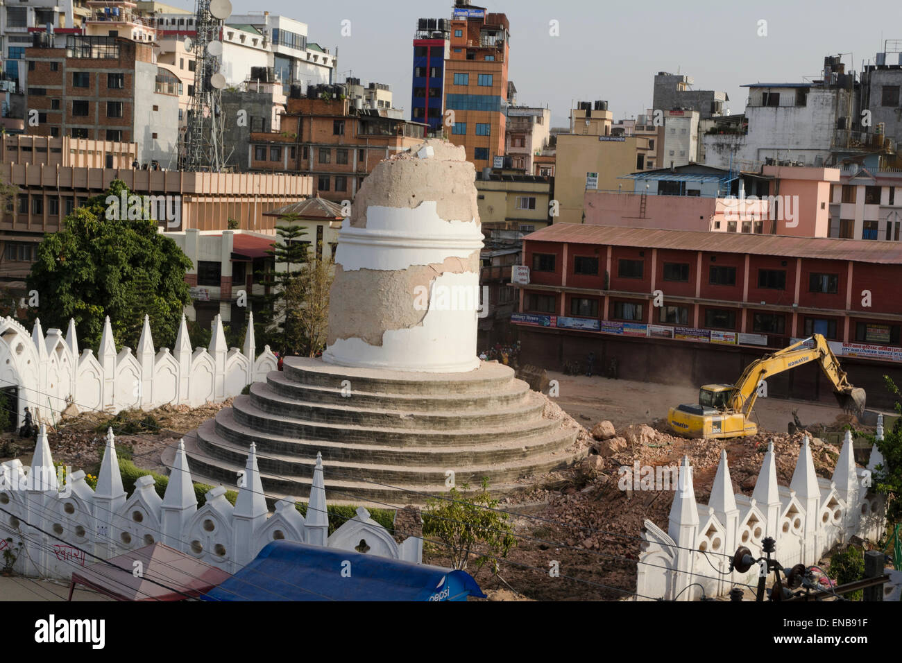 Il Nepal terremoto: torre Dharahara distrutta dal terremoto. Foto Stock