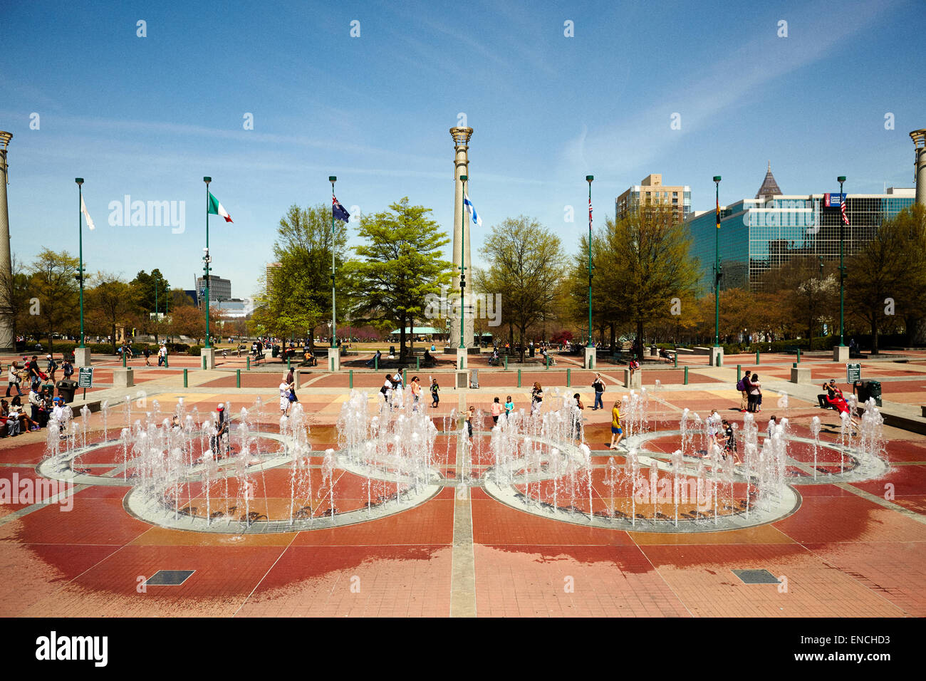Downtown Atlanta in Georga USA FOTO:il Centennial Olympic Park e il tasto funzione del parco è la Fontana di anelli di Crans-Montana Foto Stock