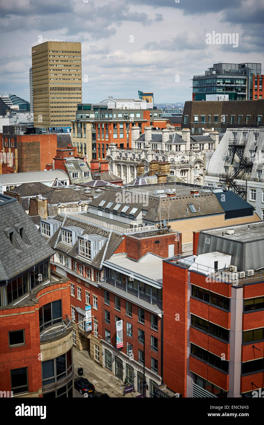 Vista di Manchester shkline edifici per uffici in King Street a Arndale area della città Foto Stock