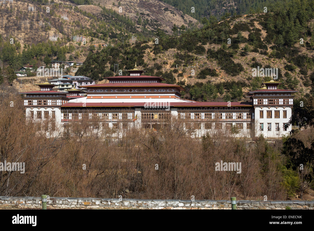 SAARC, Assemblea nazionale edificio, Thimphu, Bhutan, Asia, dall'Trashi Chhoe Dzong Foto Stock