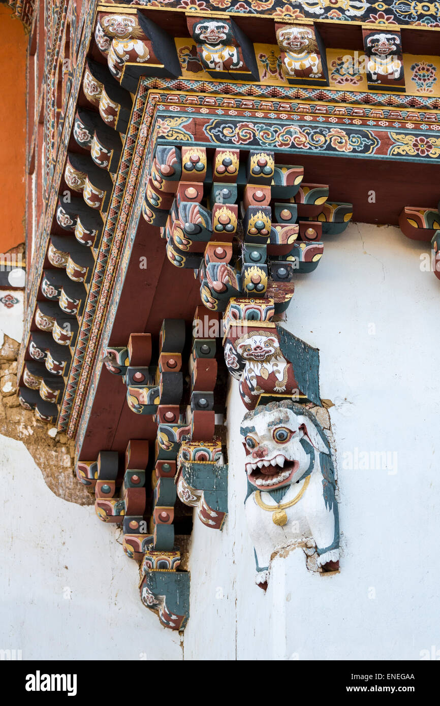 Dettagli architettonici del monastero Gangtey, Phobjikha Valley, Western Bhutan - Asia Foto Stock