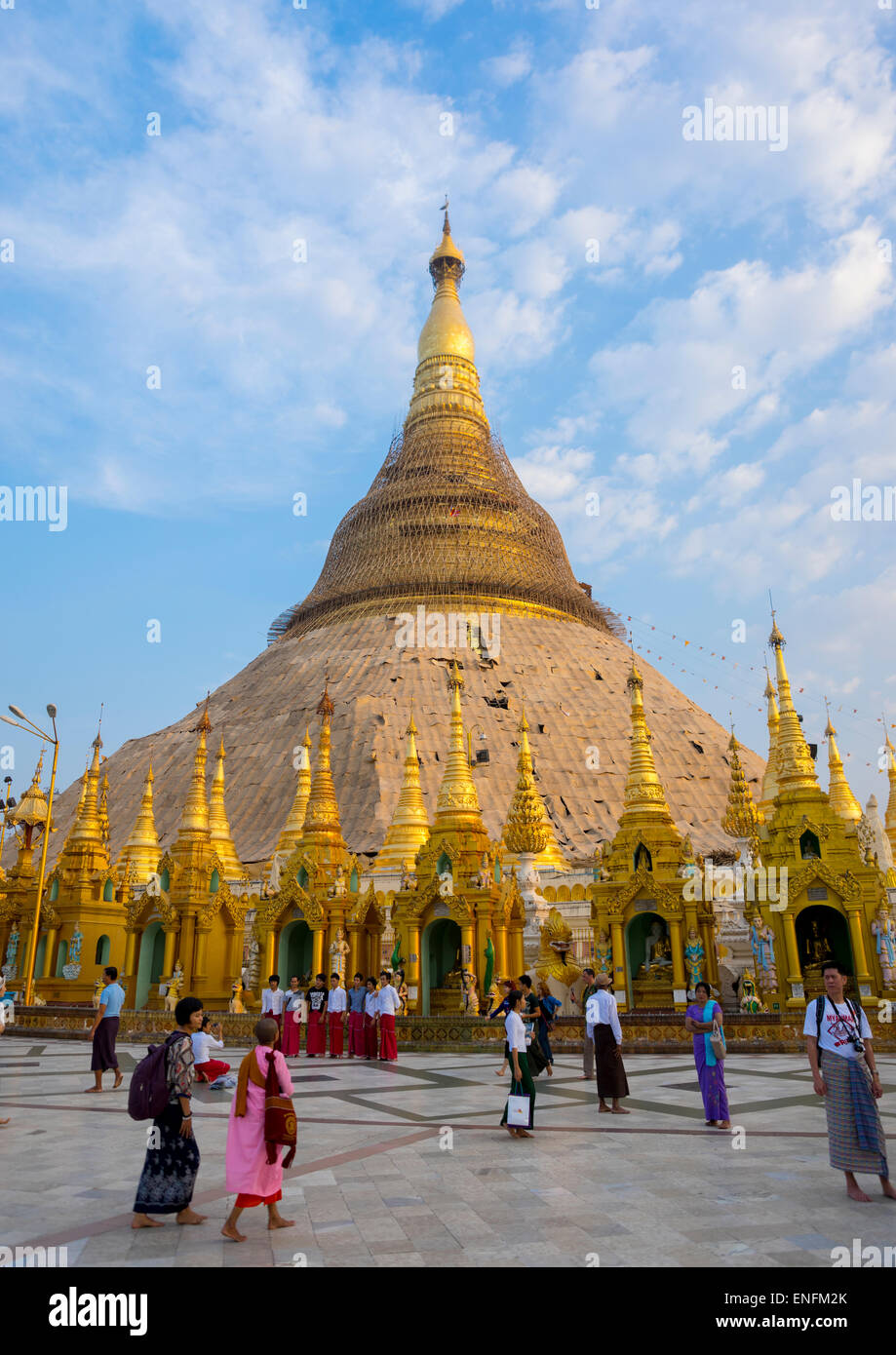 Shwedagon pagoda Yangon, Myanmar Foto Stock