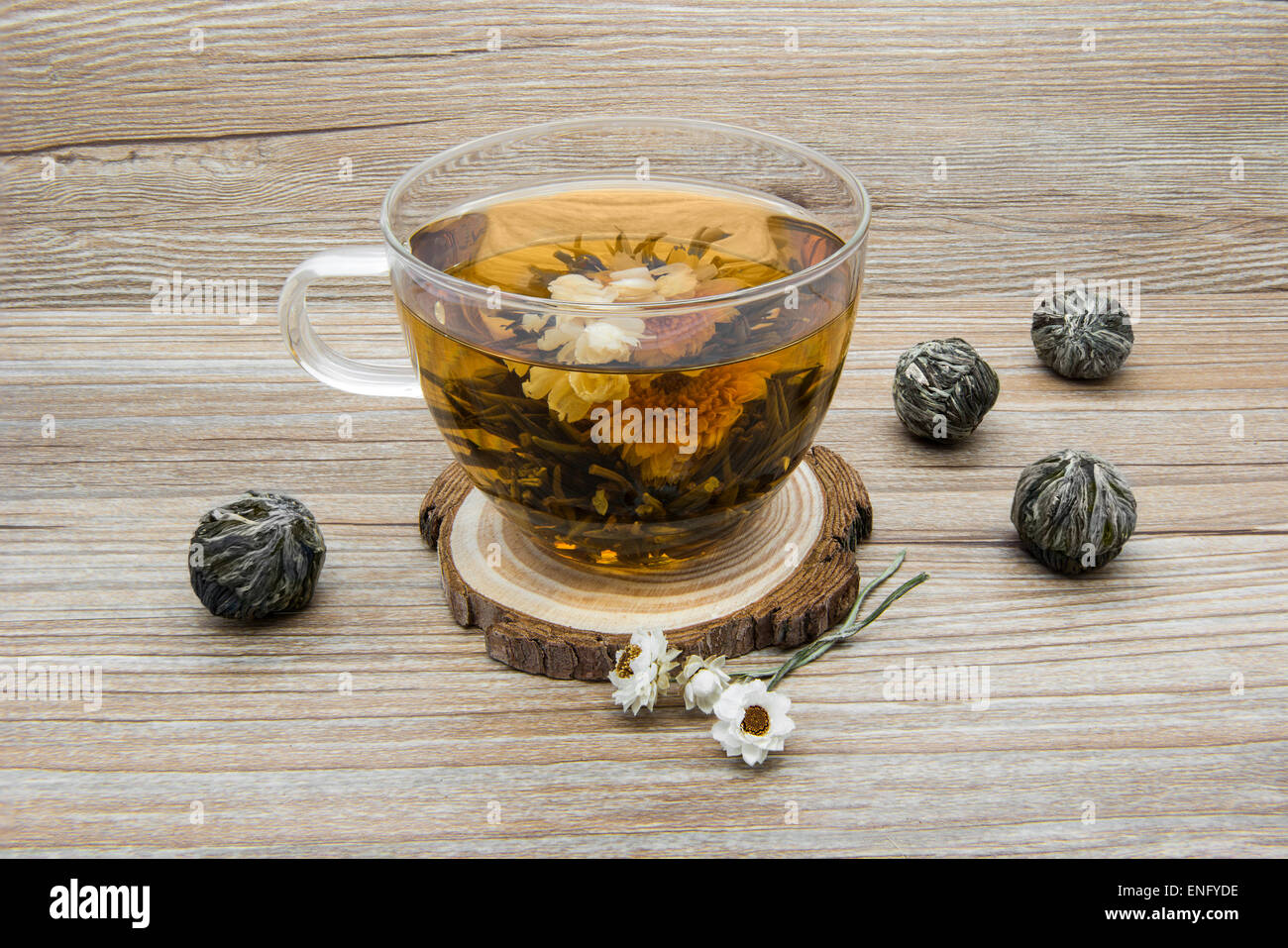 Gelsomino tè al gelsomino e sfere. Cinese tradizionale tè al gelsomino. Foto Stock