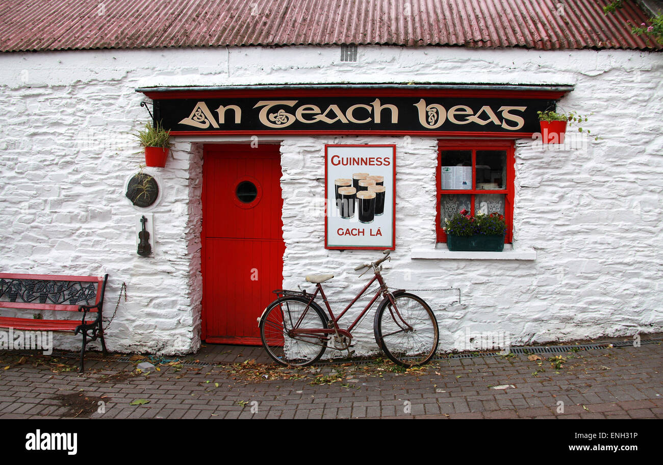 La musica tradizionale irlandese Pub a Clonakilty Foto Stock
