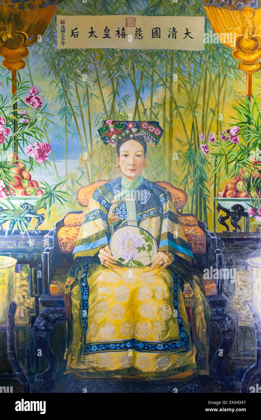 Ritratto colorato di Cixi, concubina dell'imperatore e l'Imperatrice Dowager, dinastia Qing, Nuovo Palazzo Estivo, Pechino, Cina Foto Stock