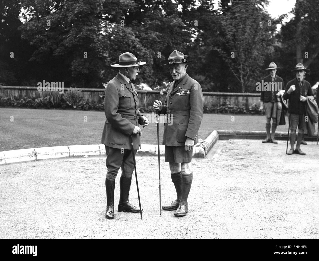 Lord Robert Baden-Powell, fondatore del Movimento Scout, raffigurato con il duca di Connaught, partecipando al World Scout Jamboree a Arrowe Park, Birkenhead nel Merseyside. Circa Agosto 1929. Foto Stock
