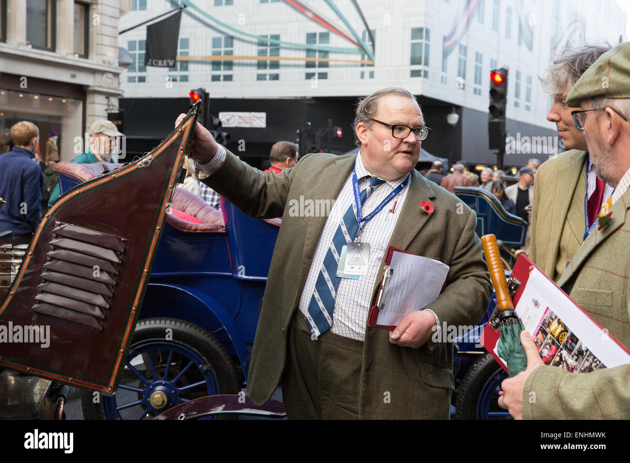 Regent Street Motor Show 2014 a Londra. La mostra è un caldo fino al Bonhams Londra a Brighton Veteran Car Run. Dotato di: atmosfera dove: Londra, Regno Unito quando: 01 Nov 2014 Foto Stock