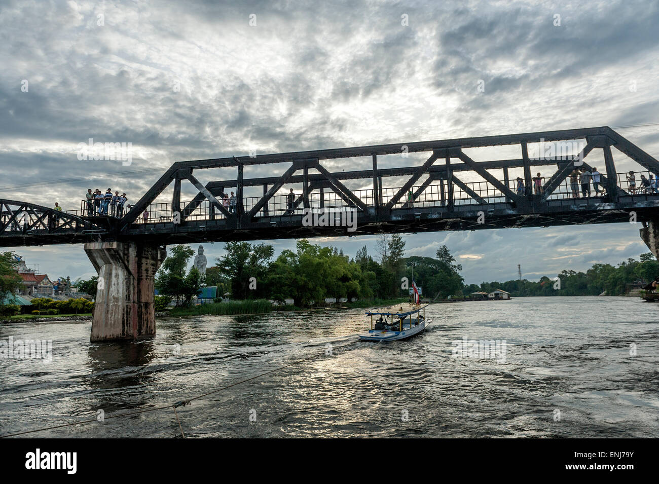 Ponte sul fiume Kwai. Kanchanaburi, la Provincia di Kanchanaburi, Thailandia Foto Stock