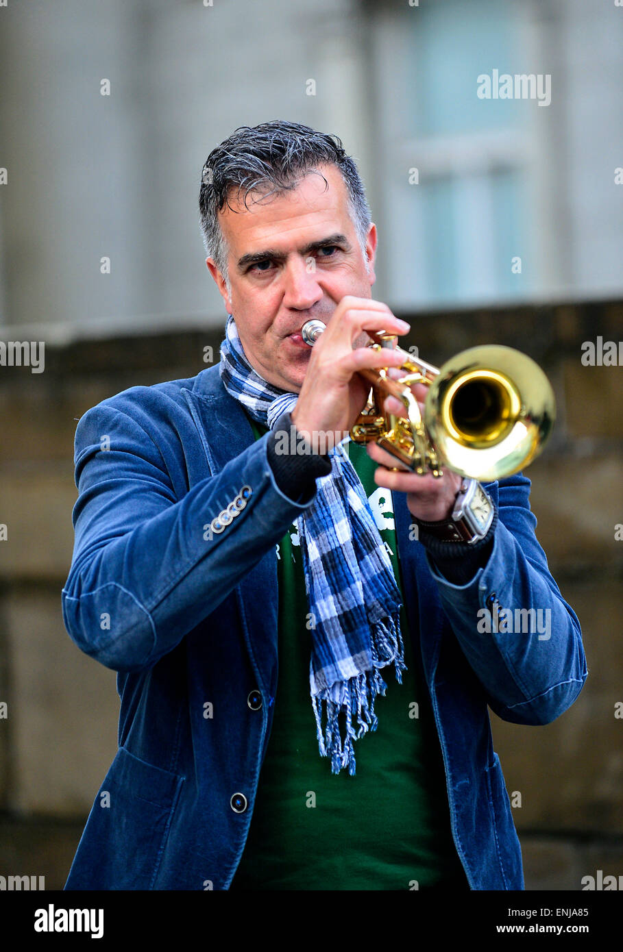 Joep Habraken dal Jaydee Brass Band, dai Paesi Bassi, effettuando al 2015 città di Derry Jazz Festival. Foto Stock