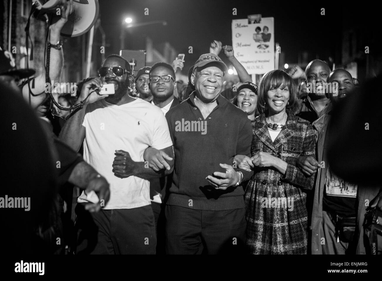 Baltimore, Maryland- sost. Elia Cummings e Sen. Catherine Pugh portando i manifestanti a Freddie protesta grigio Foto Stock